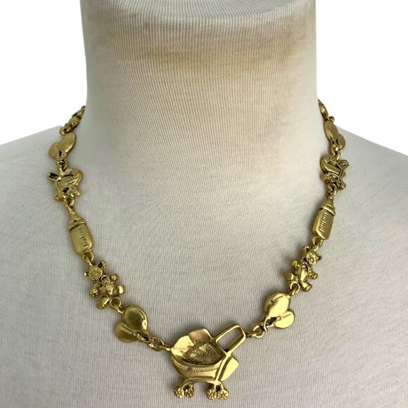 Bergdorf Goodman Vintage 1995 Gold Tone New Baby Necklace Signed - Picture 1 of 6